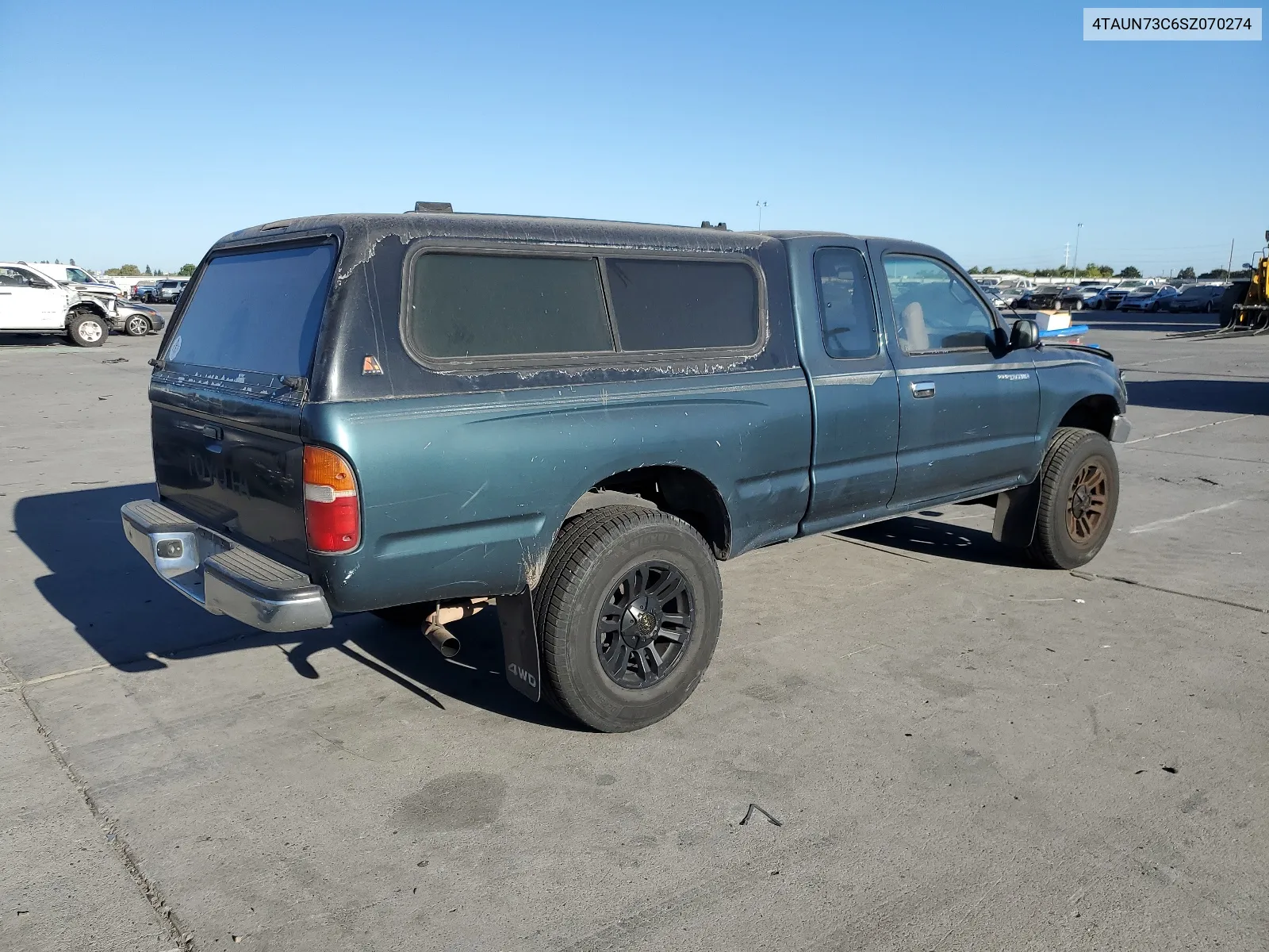 1995 Toyota Tacoma Xtracab VIN: 4TAUN73C6SZ070274 Lot: 67595054