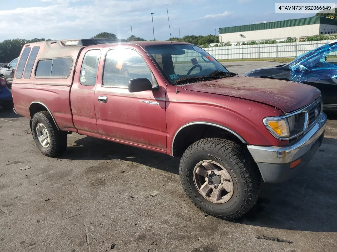 1995 Toyota Tacoma Xtracab VIN: 4TAVN73F5SZ066649 Lot: 68972204