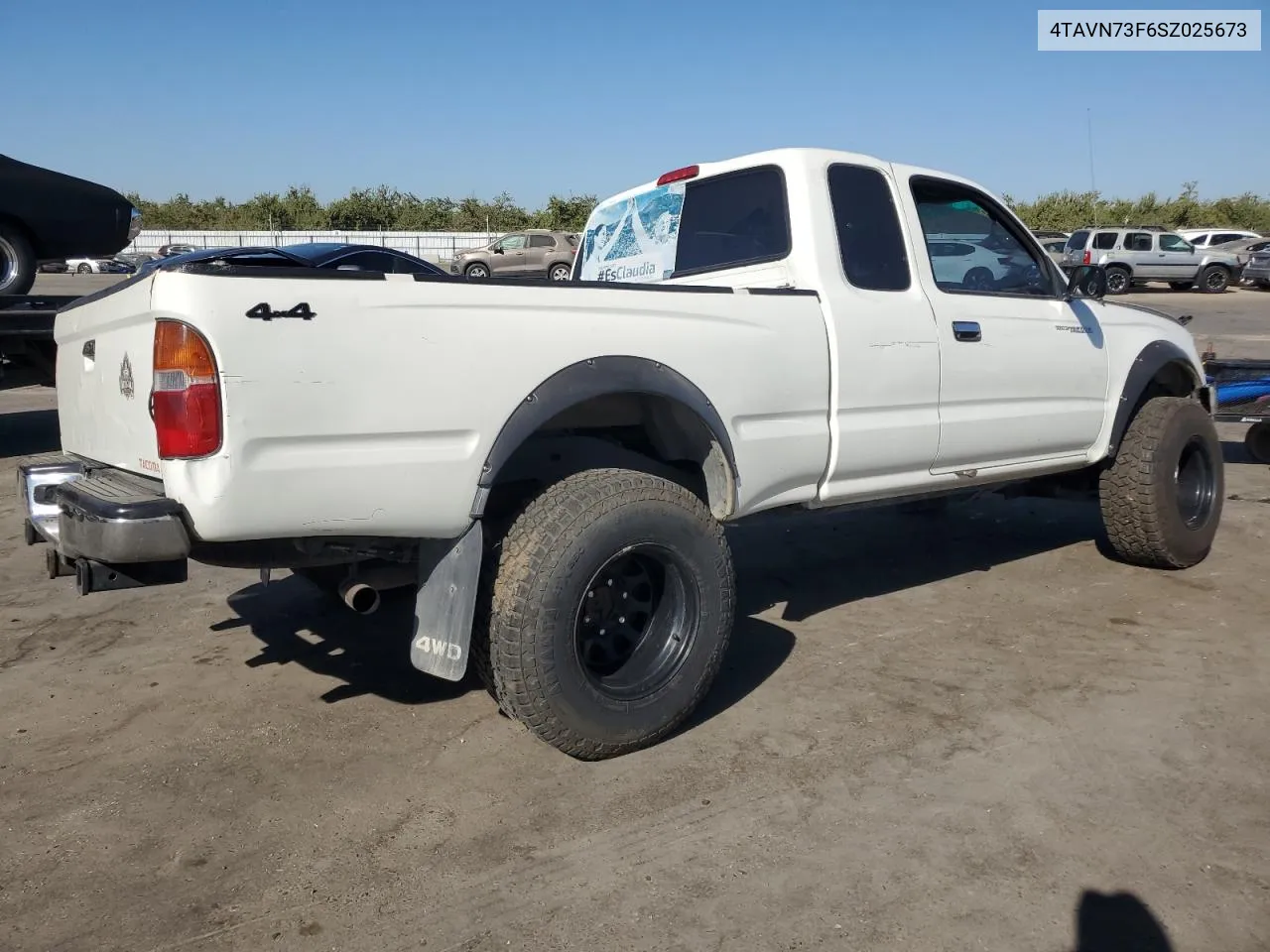 1995 Toyota Tacoma Xtracab VIN: 4TAVN73F6SZ025673 Lot: 70085874