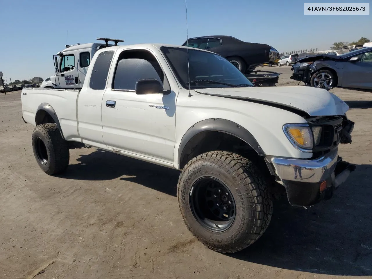 1995 Toyota Tacoma Xtracab VIN: 4TAVN73F6SZ025673 Lot: 70085874