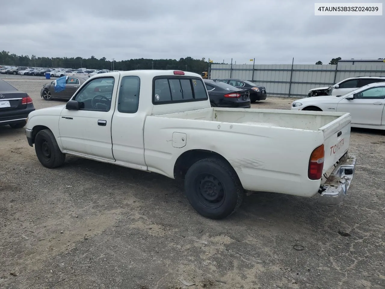 1995 Toyota Tacoma Xtracab VIN: 4TAUN53B3SZ024039 Lot: 72569124