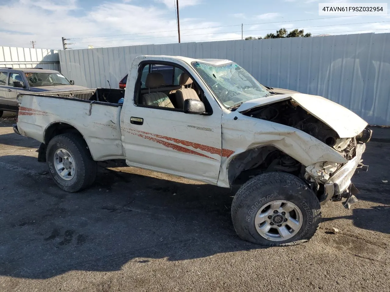 1995 Toyota Tacoma VIN: 4TAVN61F9SZ032954 Lot: 74116844