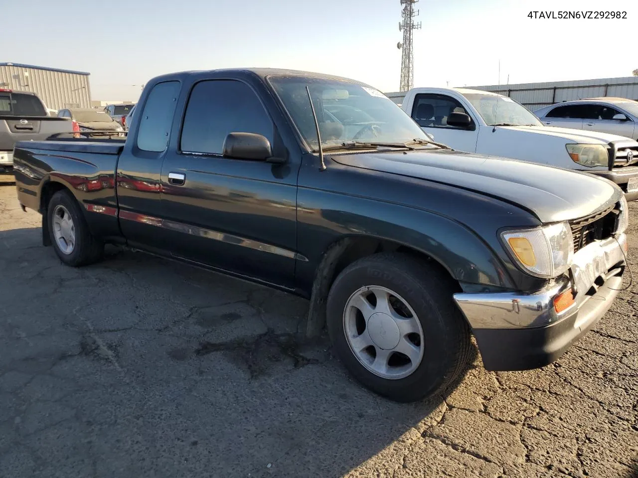 1997 Toyota Tacoma Xtracab VIN: 4TAVL52N6VZ292982 Lot: 74053604