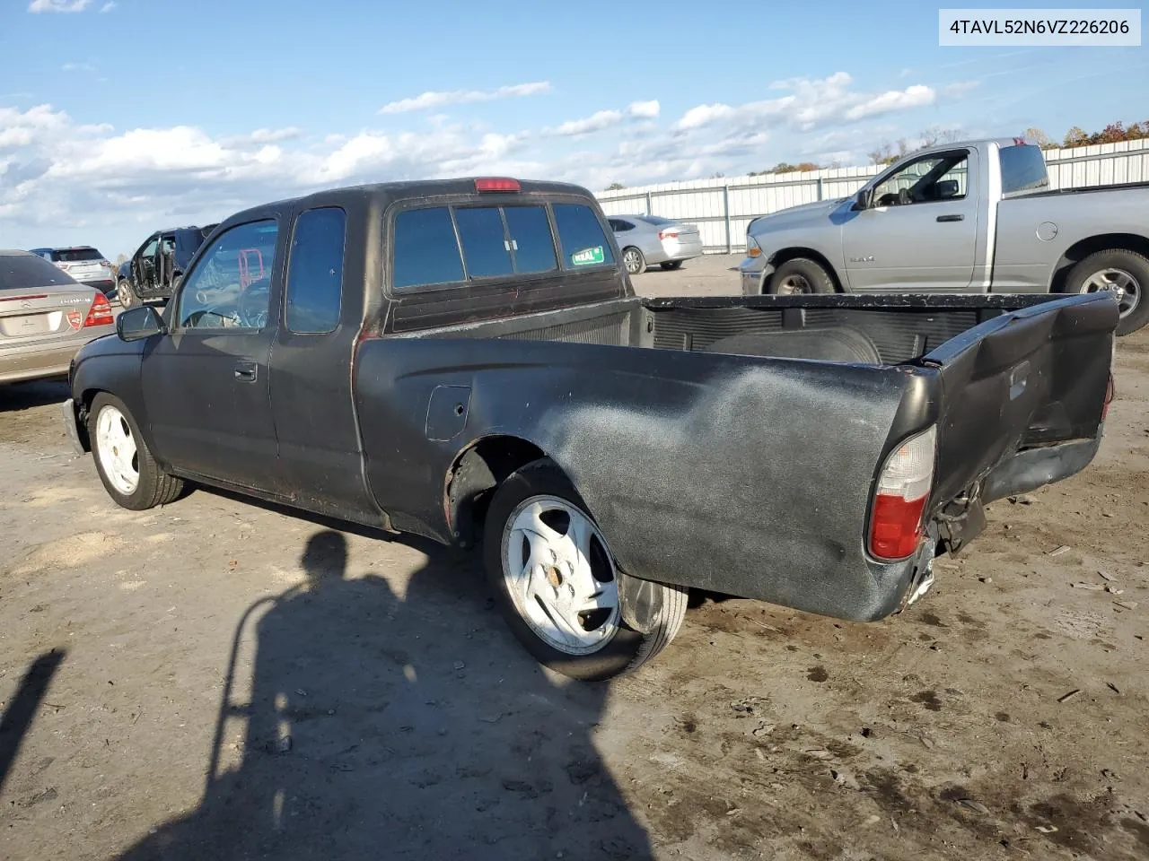 1997 Toyota Tacoma Xtracab VIN: 4TAVL52N6VZ226206 Lot: 78442724