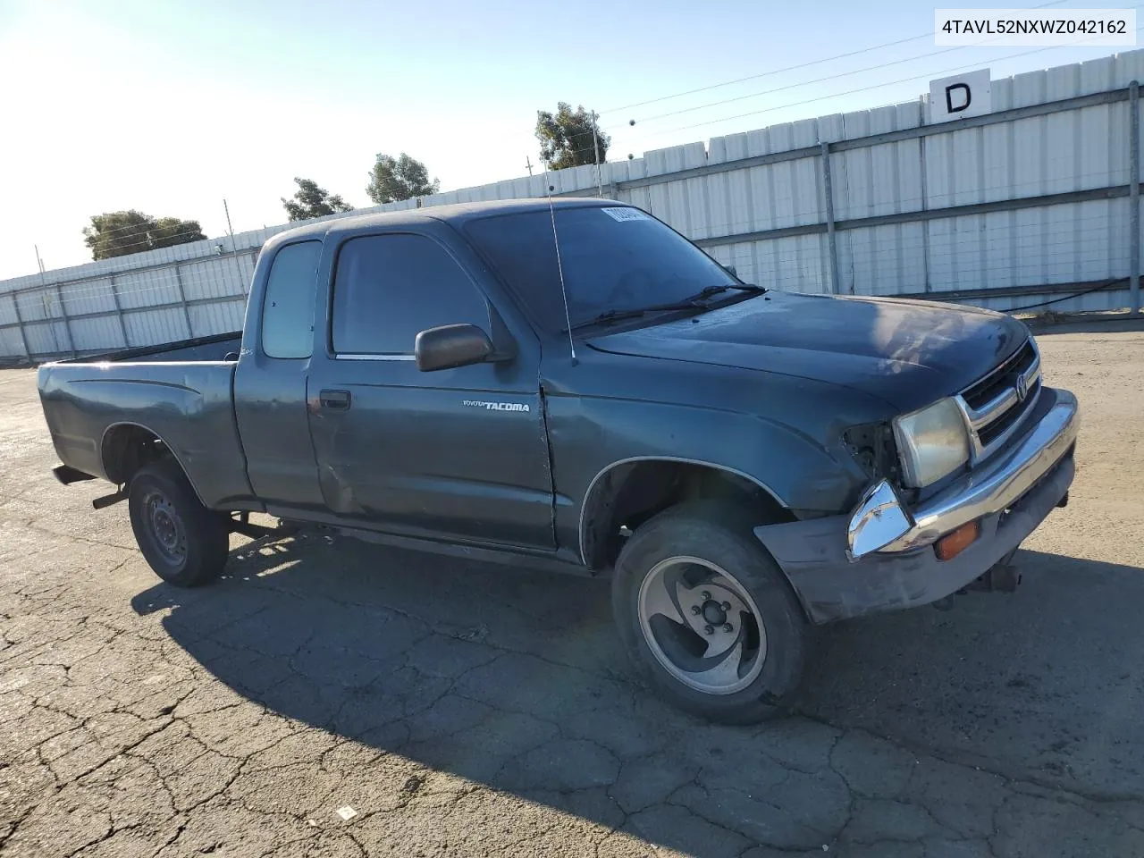 1998 Toyota Tacoma Xtracab VIN: 4TAVL52NXWZ042162 Lot: 70284644