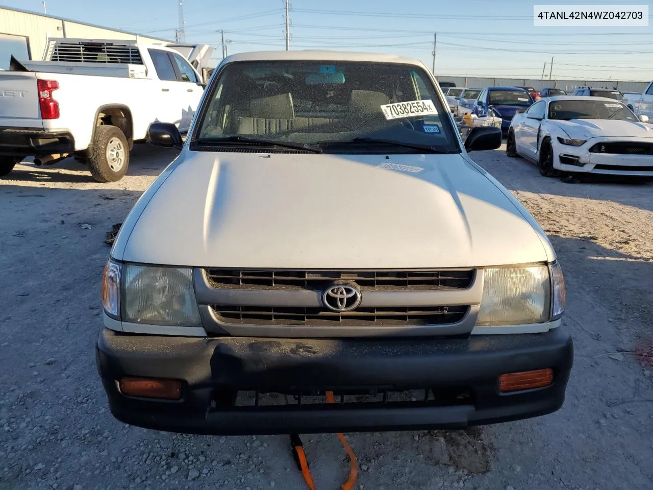 1998 Toyota Tacoma VIN: 4TANL42N4WZ042703 Lot: 70382554