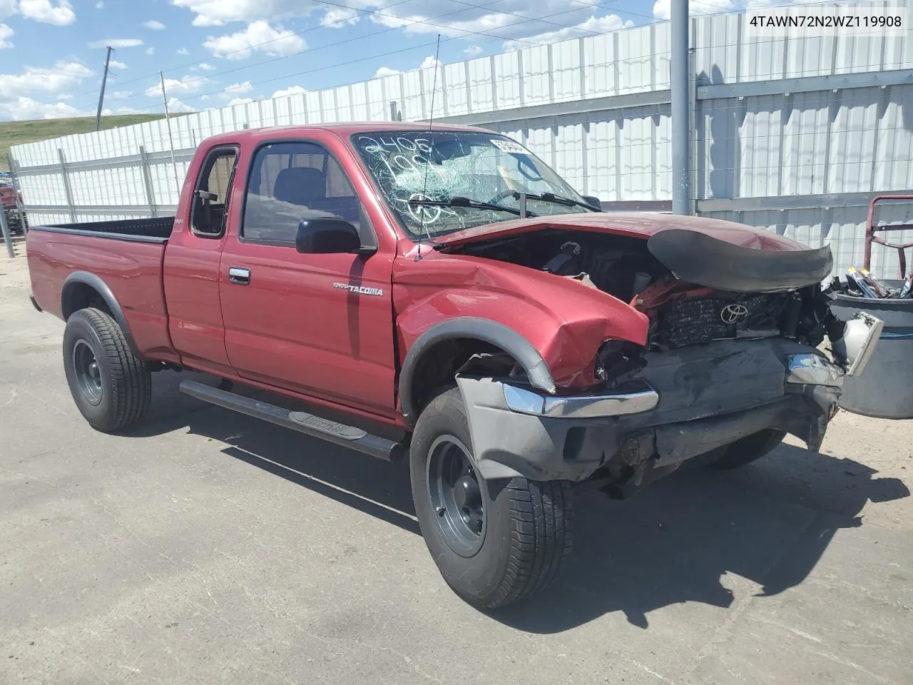 1998 Toyota Tacoma Xtracab VIN: 4TAWN72N2WZ119908 Lot: 70399804