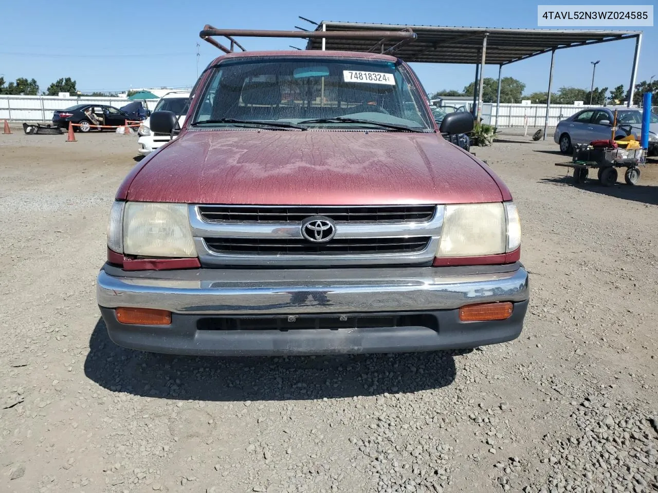 1998 Toyota Tacoma Xtracab VIN: 4TAVL52N3WZ024585 Lot: 74818324