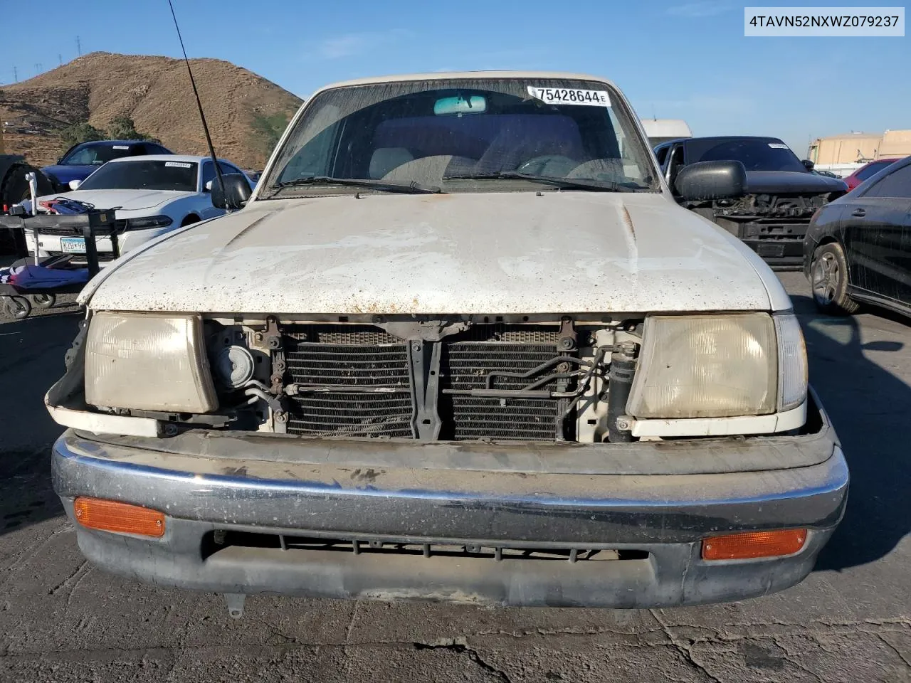 1998 Toyota Tacoma Xtracab VIN: 4TAVN52NXWZ079237 Lot: 75428644