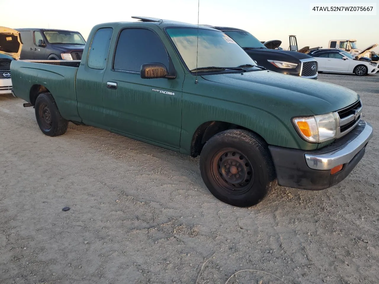 1998 Toyota Tacoma Xtracab VIN: 4TAVL52N7WZ075667 Lot: 79244584