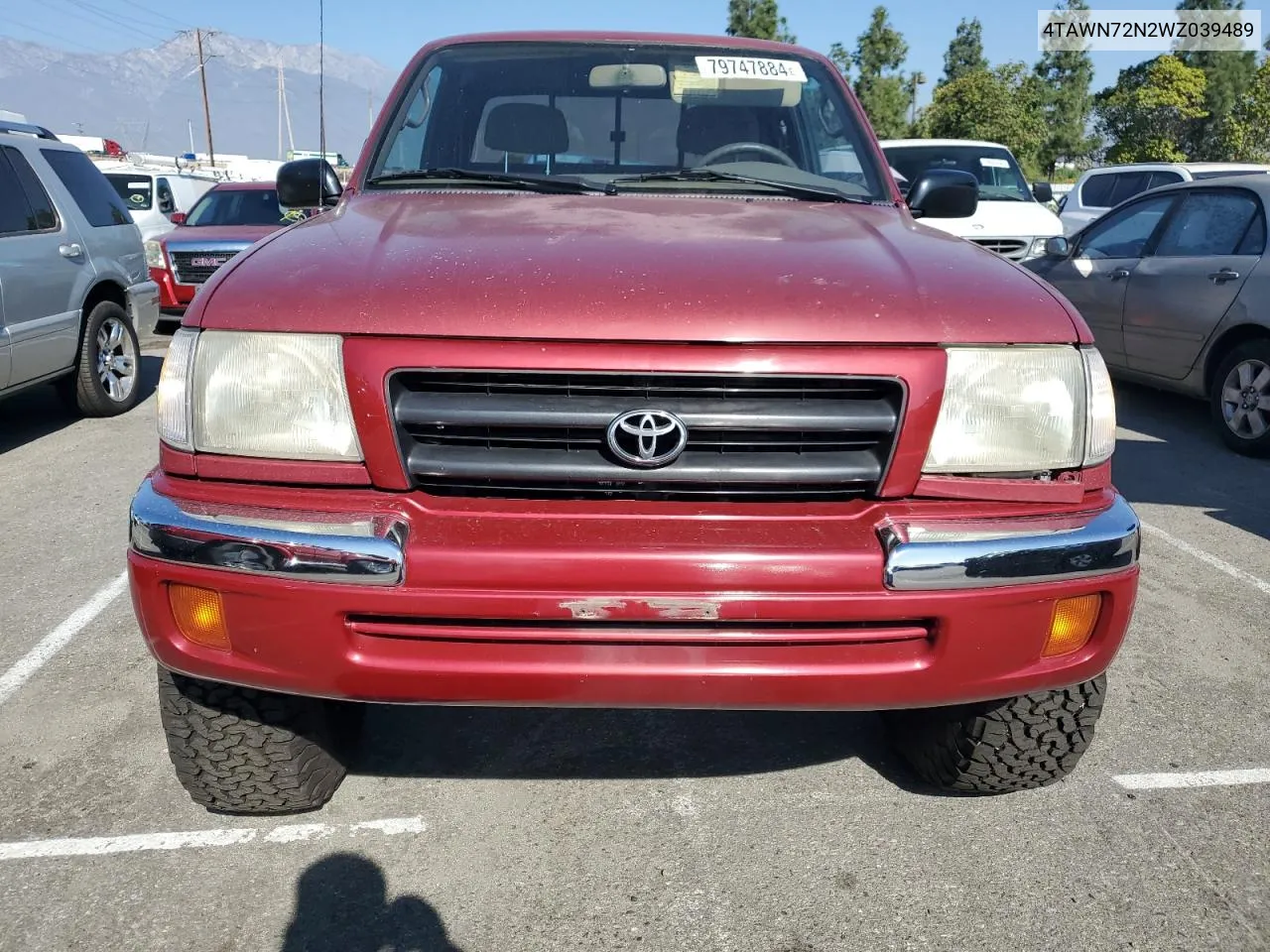 1998 Toyota Tacoma Xtracab VIN: 4TAWN72N2WZ039489 Lot: 79747884