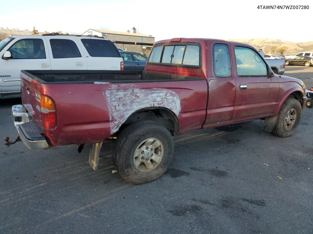 1998 Toyota Tacoma Xtracab Limited VIN: 4TAWN74N7WZ007280 Lot: 81184644