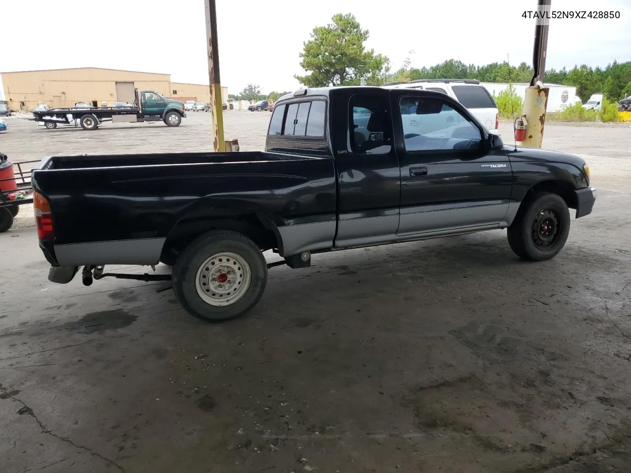 1999 Toyota Tacoma Xtracab VIN: 4TAVL52N9XZ428850 Lot: 71216694