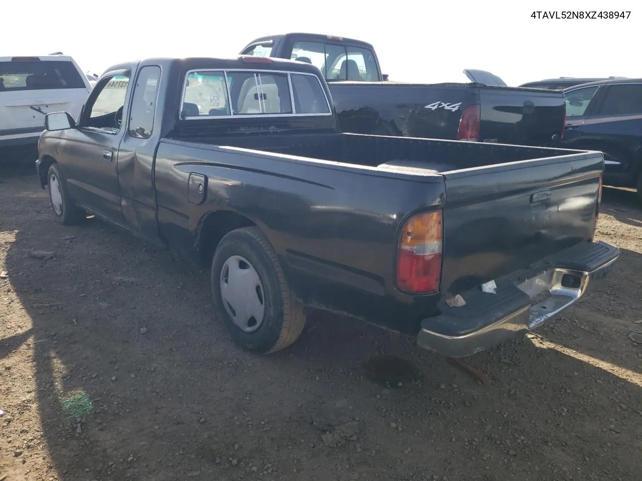 1999 Toyota Tacoma Xtracab VIN: 4TAVL52N8XZ438947 Lot: 74913714