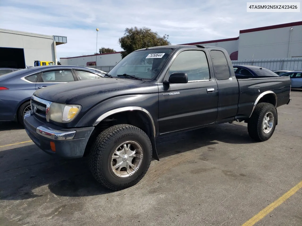 1999 Toyota Tacoma Xtracab Prerunner VIN: 4TASM92N5XZ423426 Lot: 75268644