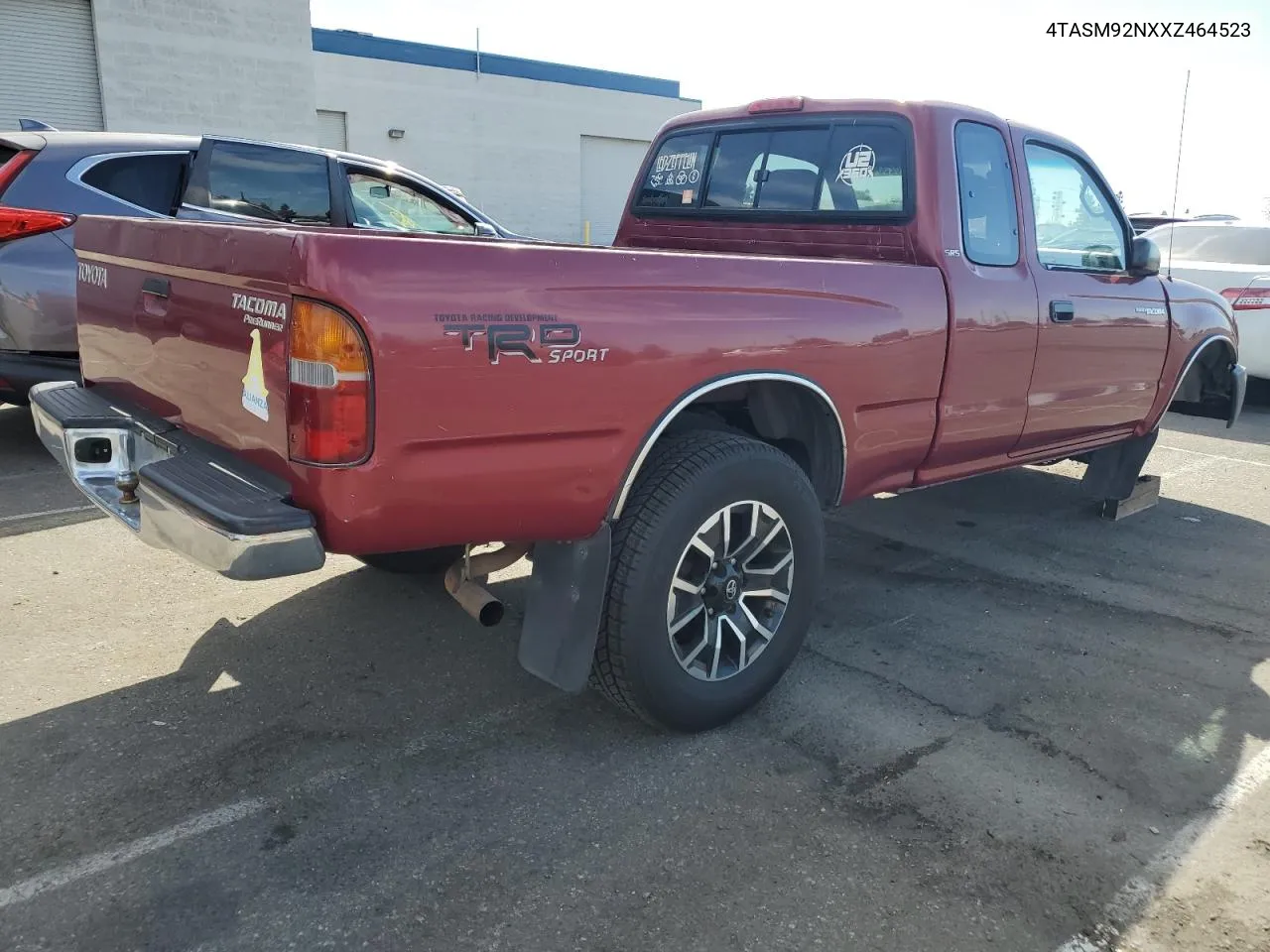 1999 Toyota Tacoma Xtracab Prerunner VIN: 4TASM92NXXZ464523 Lot: 75825344