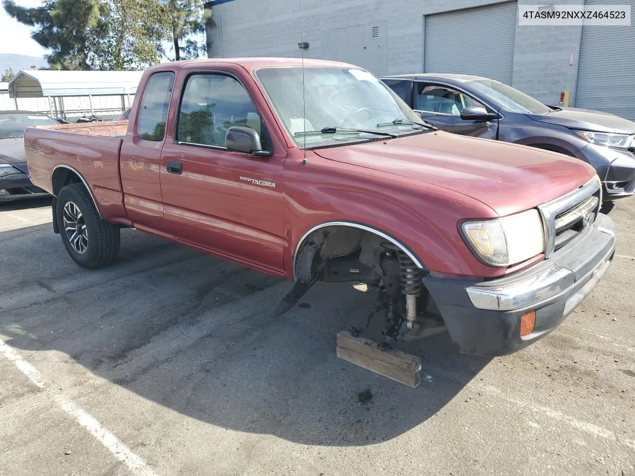 1999 Toyota Tacoma Xtracab Prerunner VIN: 4TASM92NXXZ464523 Lot: 75825344