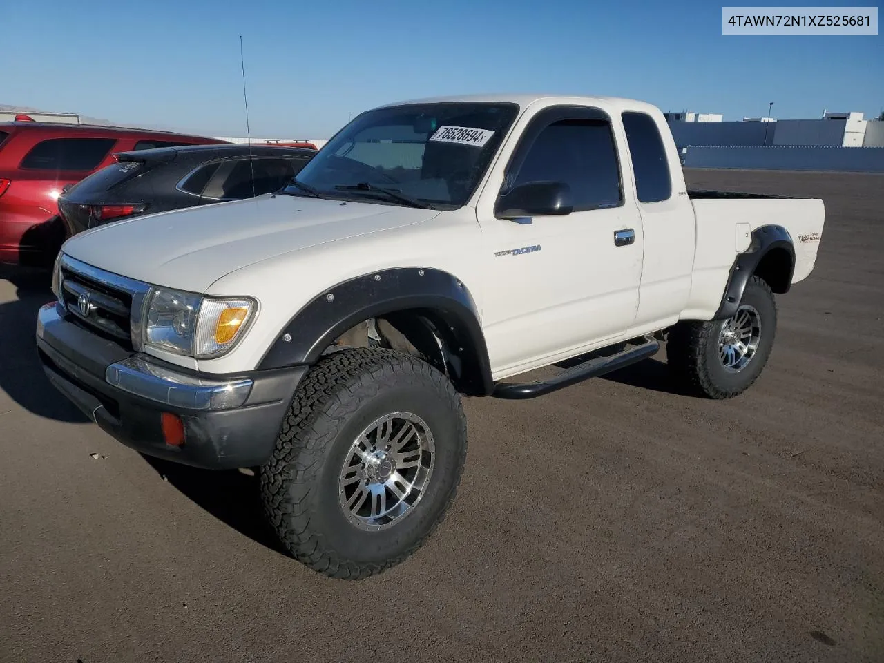 1999 Toyota Tacoma Xtracab VIN: 4TAWN72N1XZ525681 Lot: 76528694