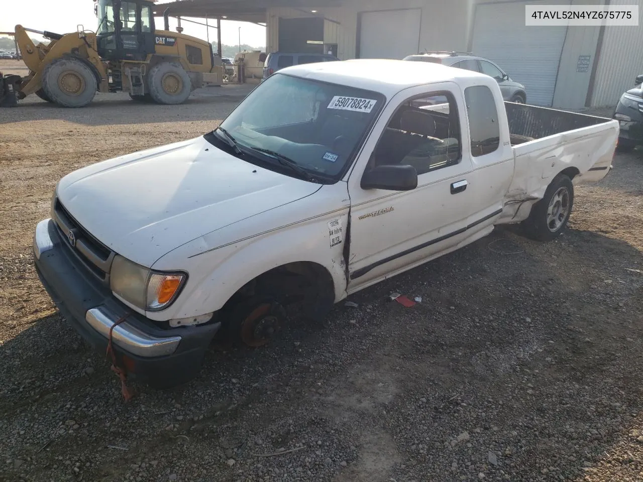 2000 Toyota Tacoma Xtracab VIN: 4TAVL52N4YZ675775 Lot: 59078824