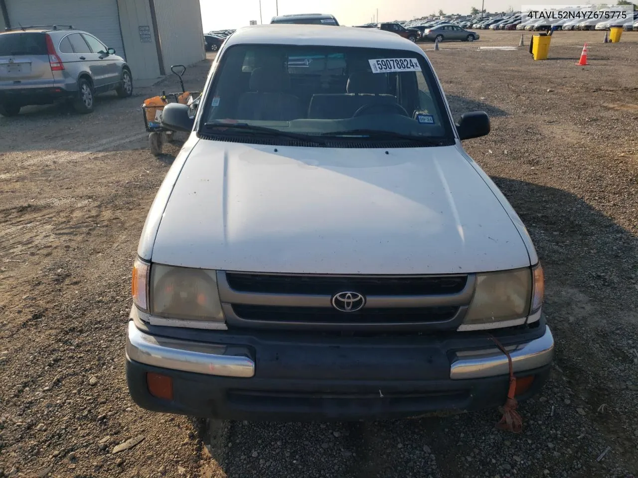 2000 Toyota Tacoma Xtracab VIN: 4TAVL52N4YZ675775 Lot: 59078824