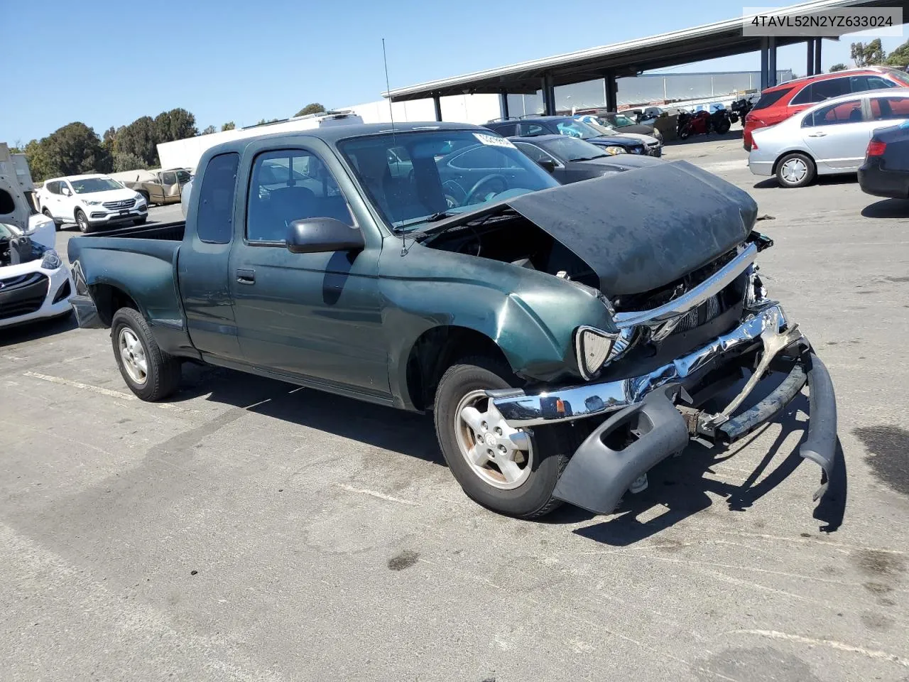 2000 Toyota Tacoma Xtracab VIN: 4TAVL52N2YZ633024 Lot: 63218684