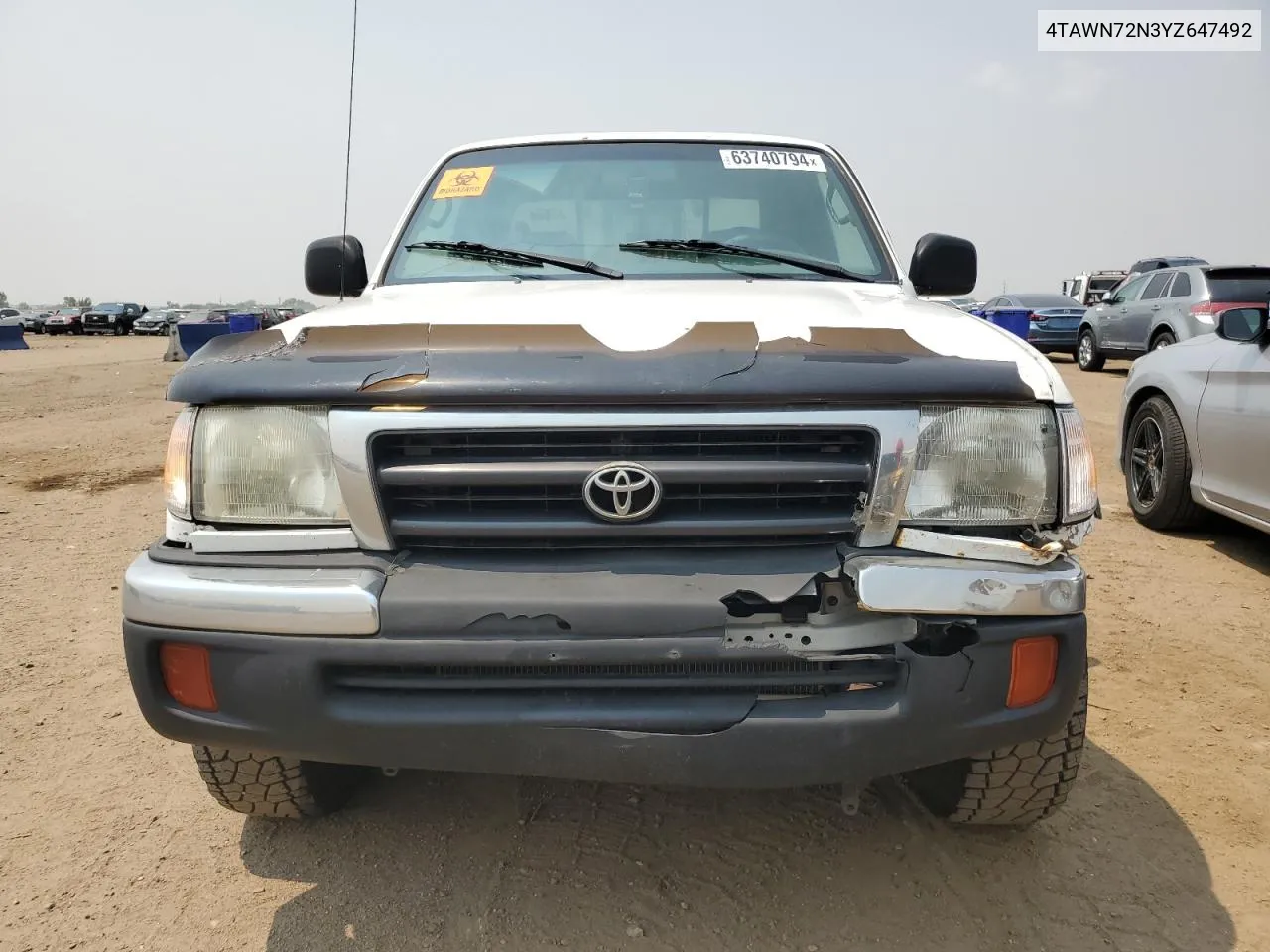 2000 Toyota Tacoma Xtracab VIN: 4TAWN72N3YZ647492 Lot: 63740794