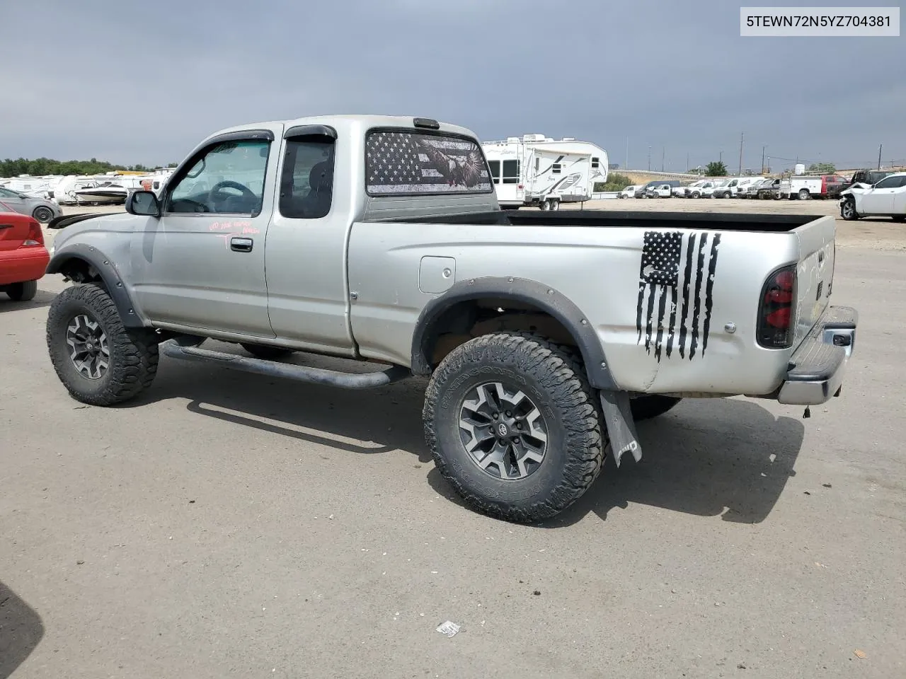 2000 Toyota Tacoma Xtracab VIN: 5TEWN72N5YZ704381 Lot: 68911574