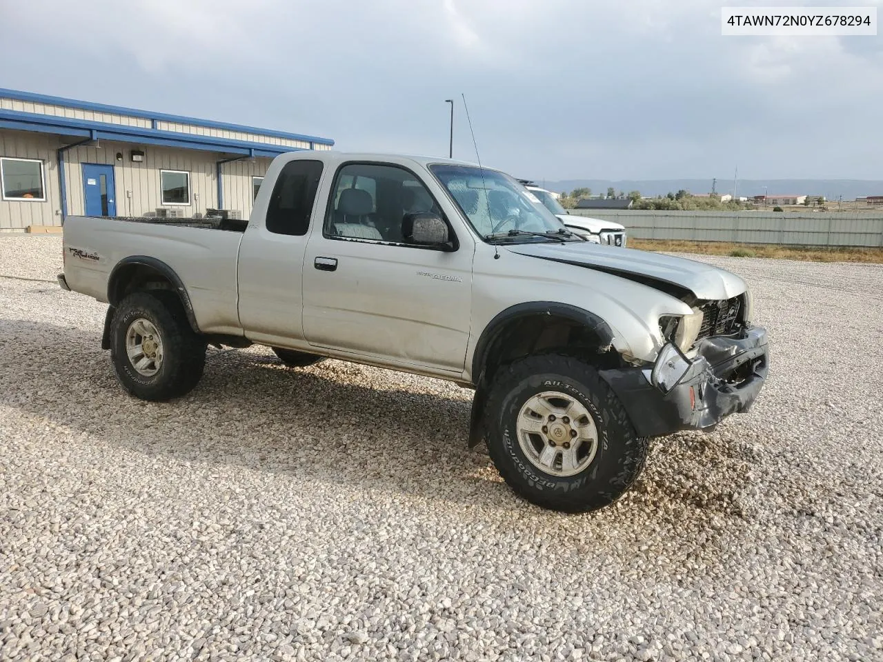 2000 Toyota Tacoma Xtracab VIN: 4TAWN72N0YZ678294 Lot: 70532984