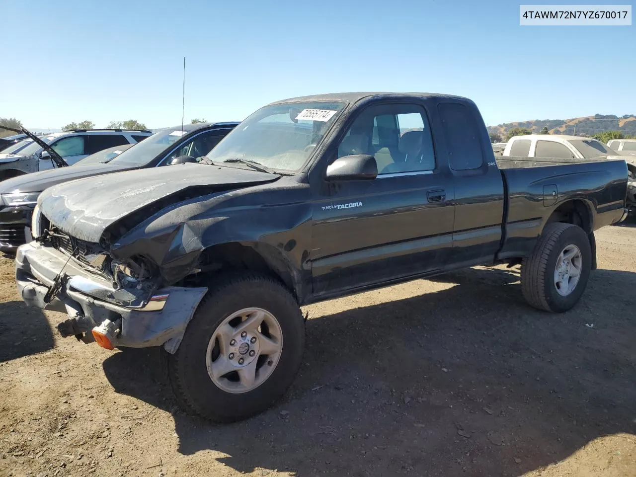 2000 Toyota Tacoma Xtracab VIN: 4TAWM72N7YZ670017 Lot: 70565774