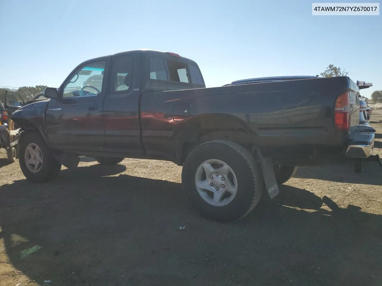 2000 Toyota Tacoma Xtracab VIN: 4TAWM72N7YZ670017 Lot: 70565774