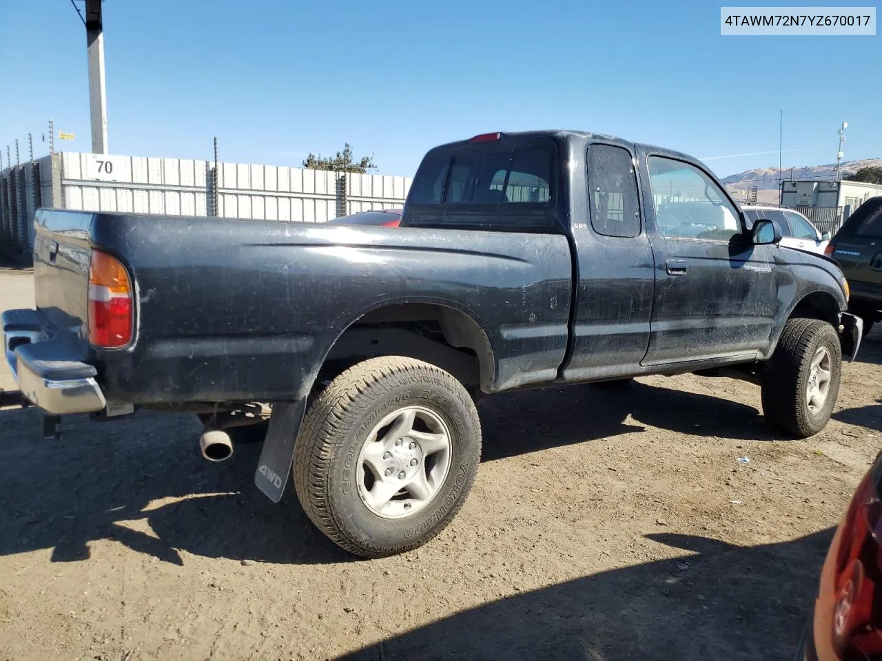 2000 Toyota Tacoma Xtracab VIN: 4TAWM72N7YZ670017 Lot: 70565774