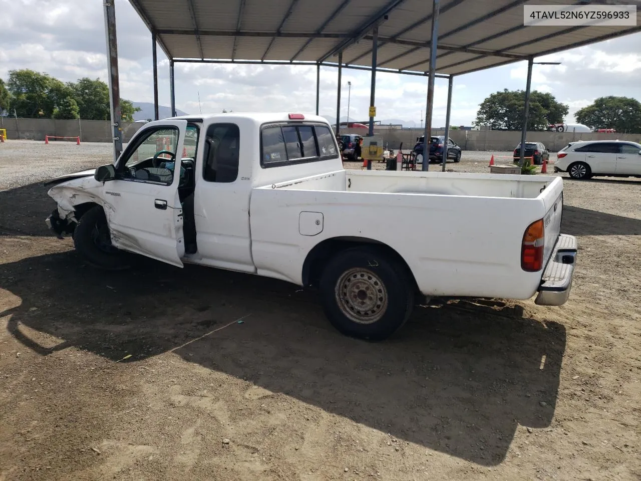 2000 Toyota Tacoma Xtracab VIN: 4TAVL52N6YZ596933 Lot: 71609054