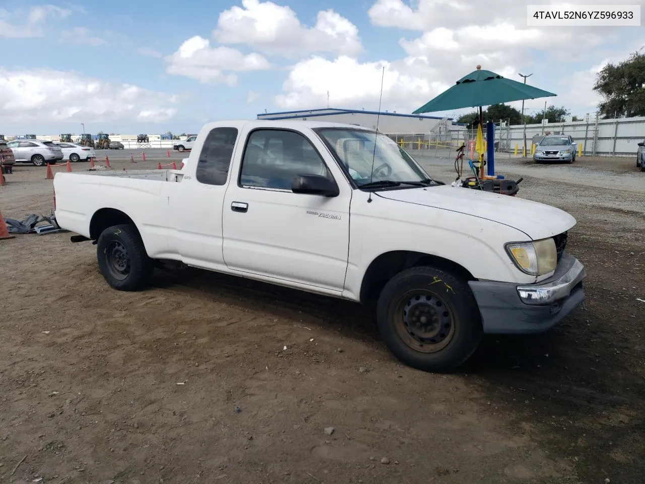 2000 Toyota Tacoma Xtracab VIN: 4TAVL52N6YZ596933 Lot: 71609054