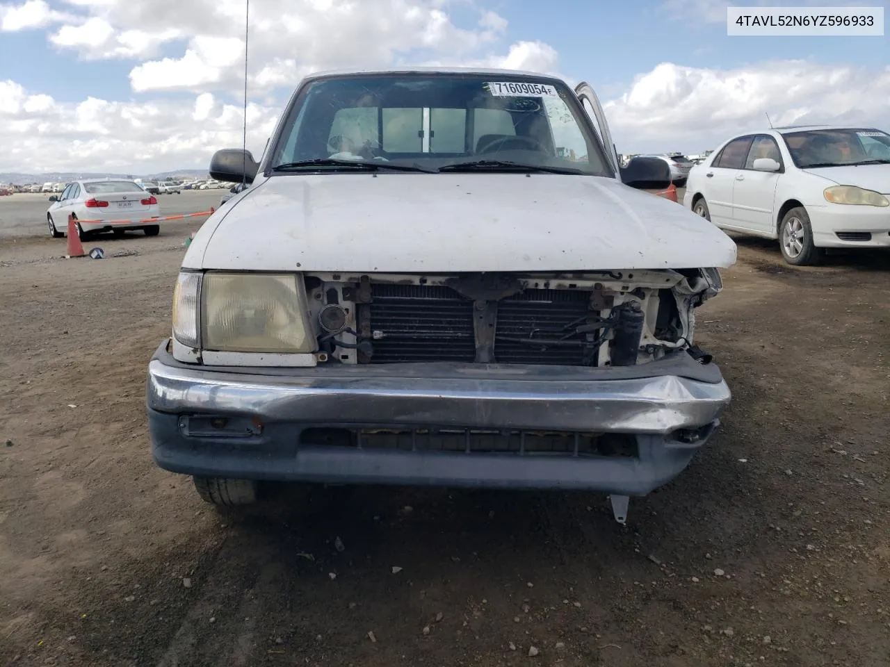 2000 Toyota Tacoma Xtracab VIN: 4TAVL52N6YZ596933 Lot: 71609054