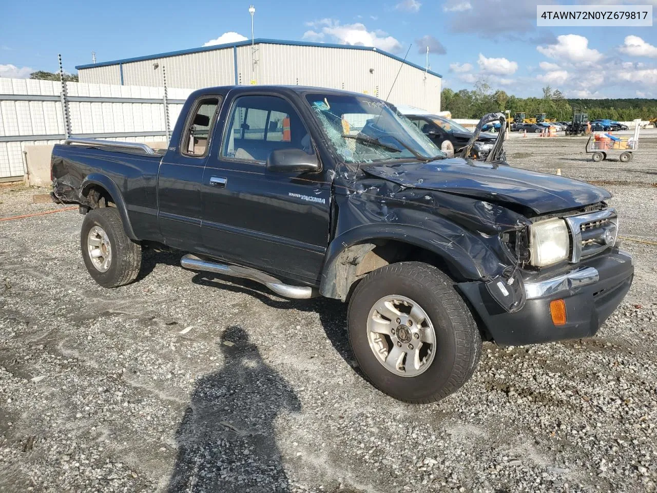 2000 Toyota Tacoma Xtracab VIN: 4TAWN72N0YZ679817 Lot: 73039854