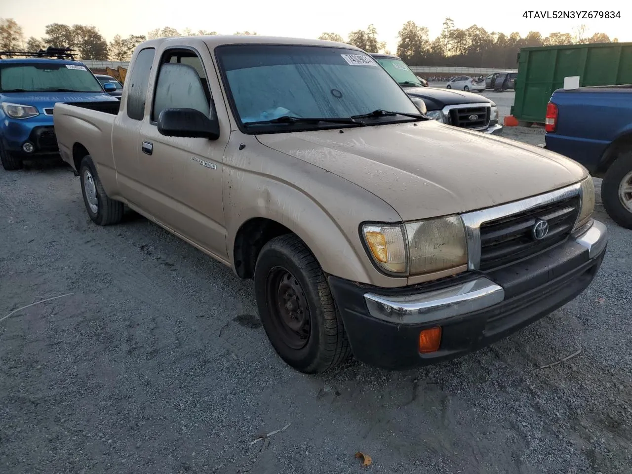 2000 Toyota Tacoma Xtracab VIN: 4TAVL52N3YZ679834 Lot: 74009634