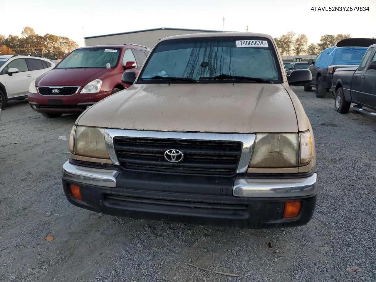 2000 Toyota Tacoma Xtracab VIN: 4TAVL52N3YZ679834 Lot: 74009634