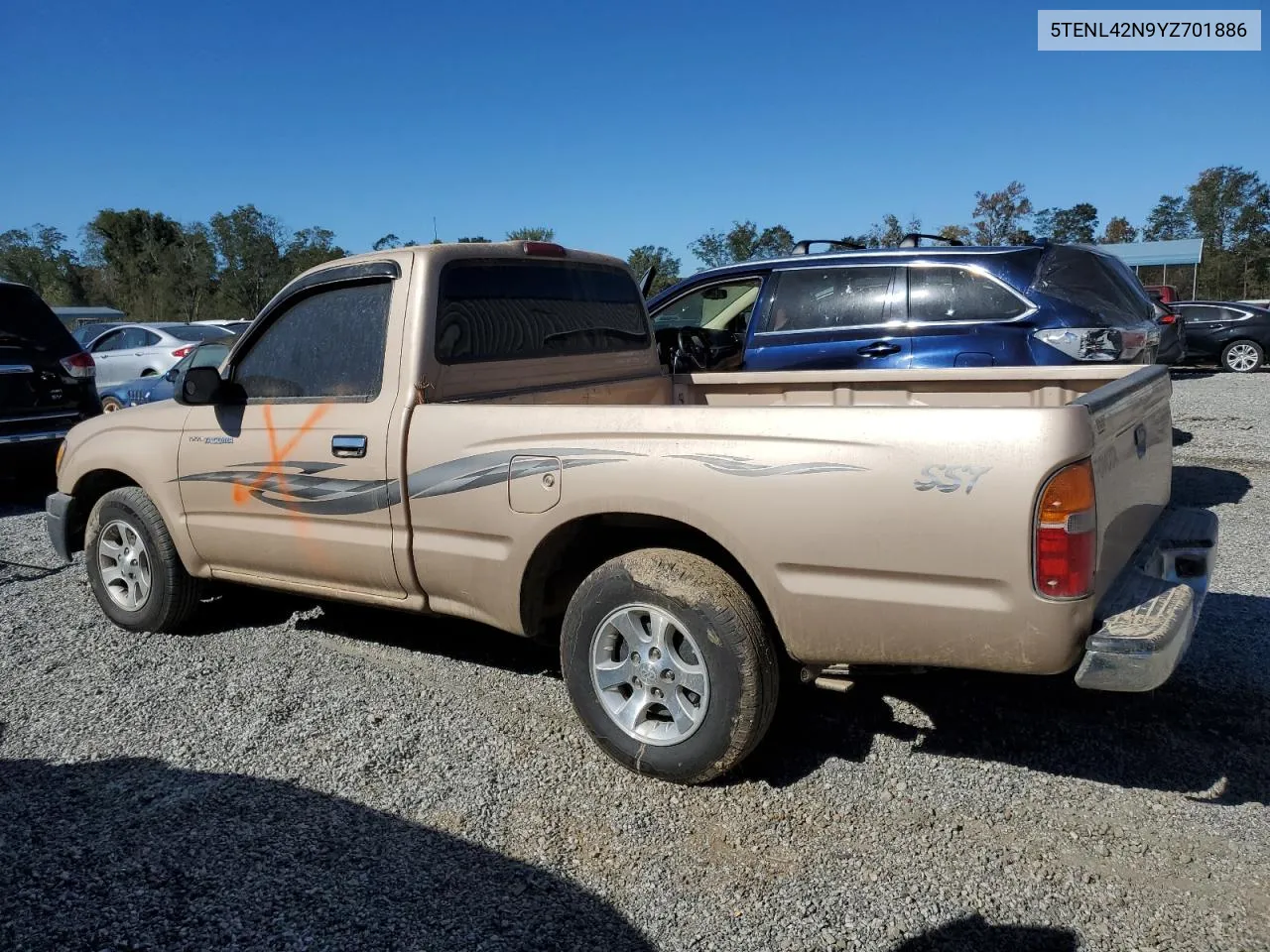 2000 Toyota Tacoma VIN: 5TENL42N9YZ701886 Lot: 74686934