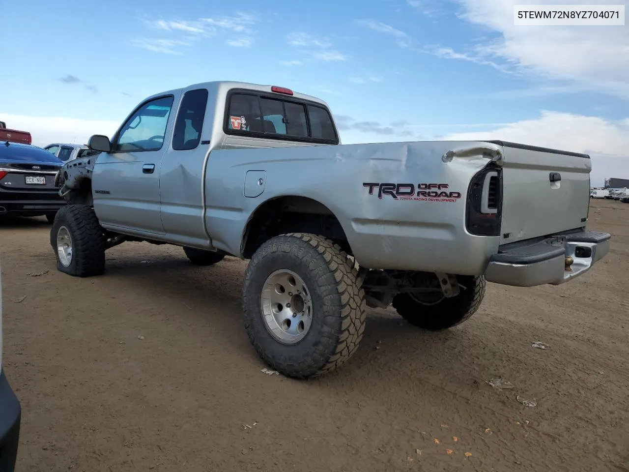 2000 Toyota Tacoma Xtracab VIN: 5TEWM72N8YZ704071 Lot: 75035334