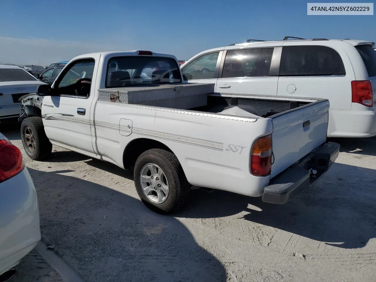 2000 Toyota Tacoma VIN: 4TANL42N5YZ602229 Lot: 75221214