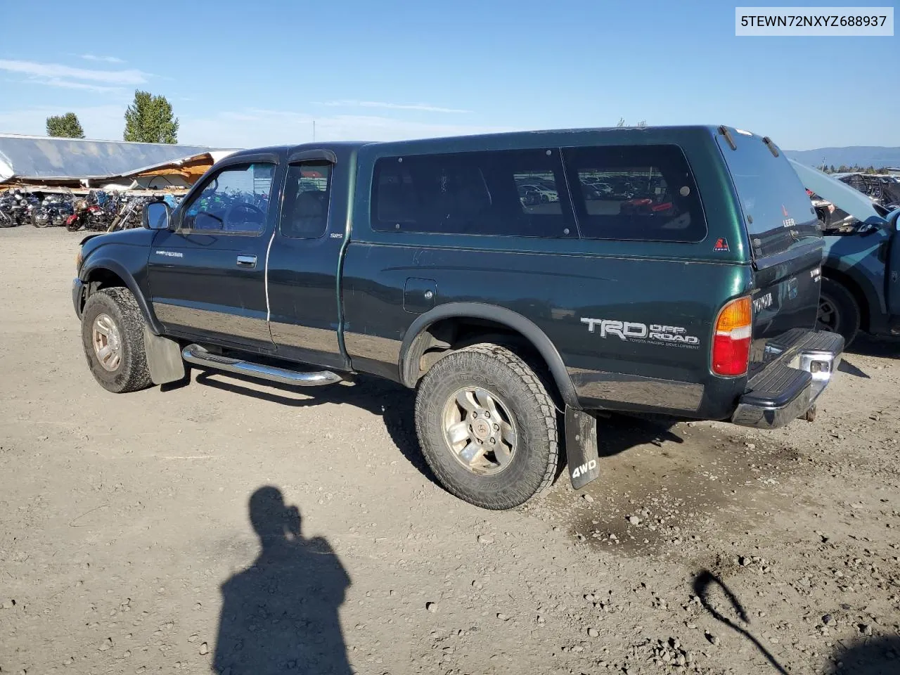 2000 Toyota Tacoma Xtracab VIN: 5TEWN72NXYZ688937 Lot: 77220464