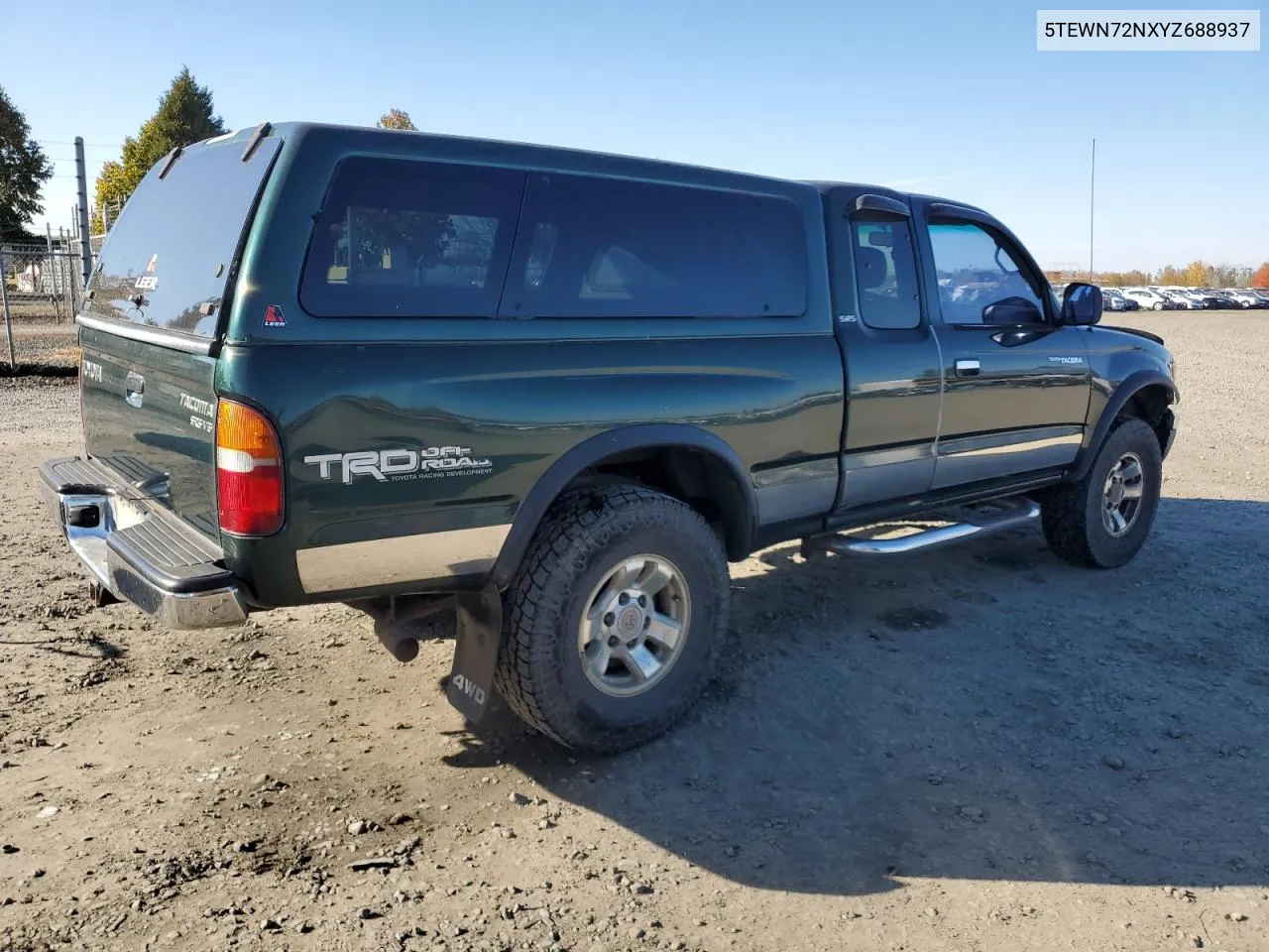 2000 Toyota Tacoma Xtracab VIN: 5TEWN72NXYZ688937 Lot: 77220464