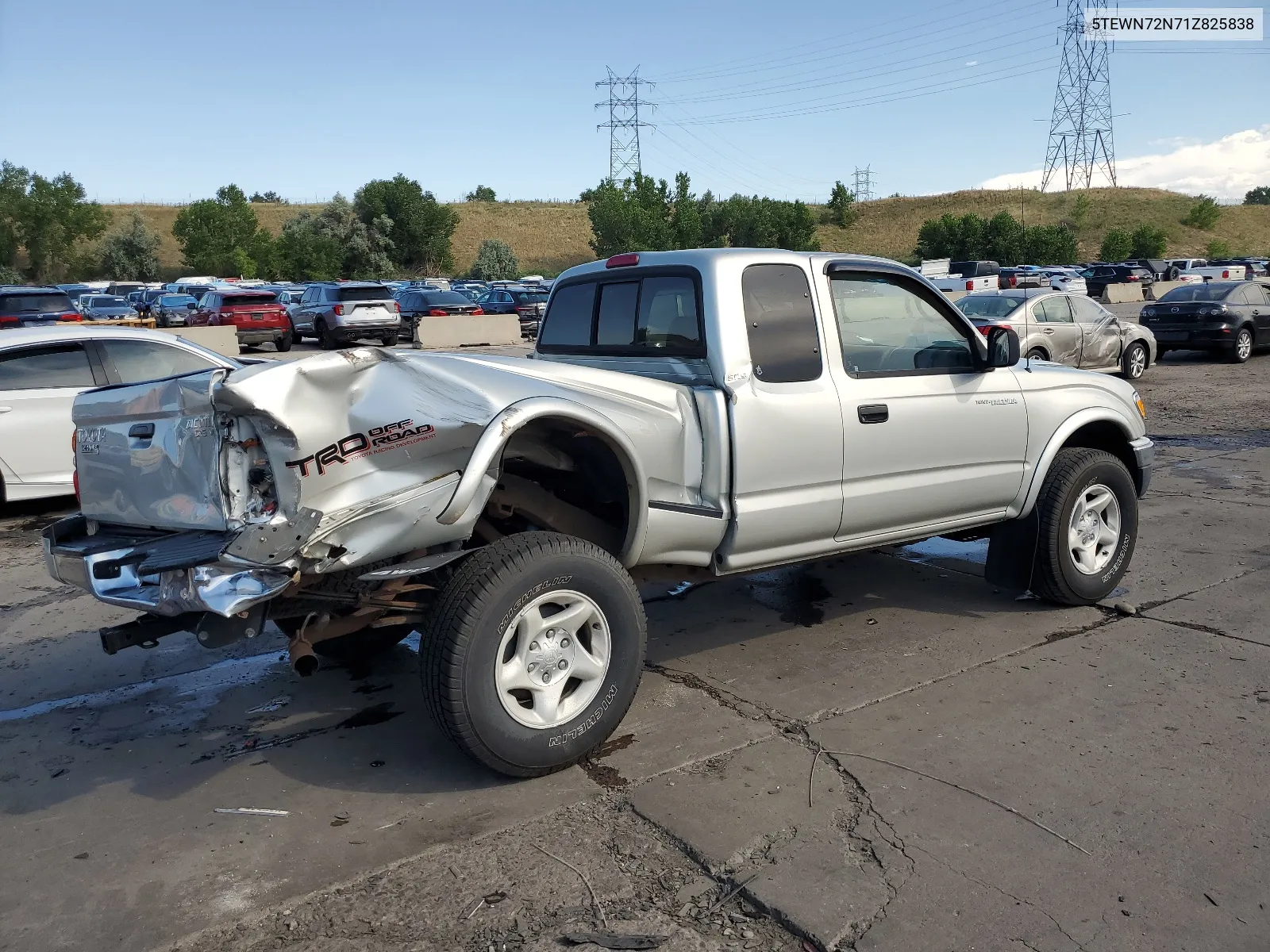 2001 Toyota Tacoma Xtracab VIN: 5TEWN72N71Z825838 Lot: 62644984