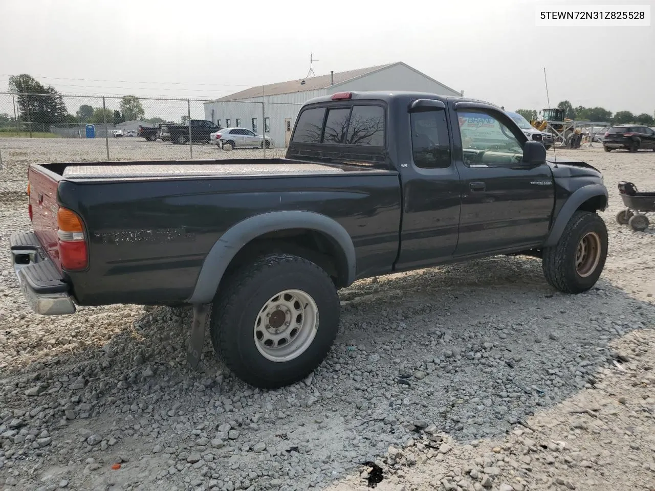 2001 Toyota Tacoma Xtracab VIN: 5TEWN72N31Z825528 Lot: 64407034