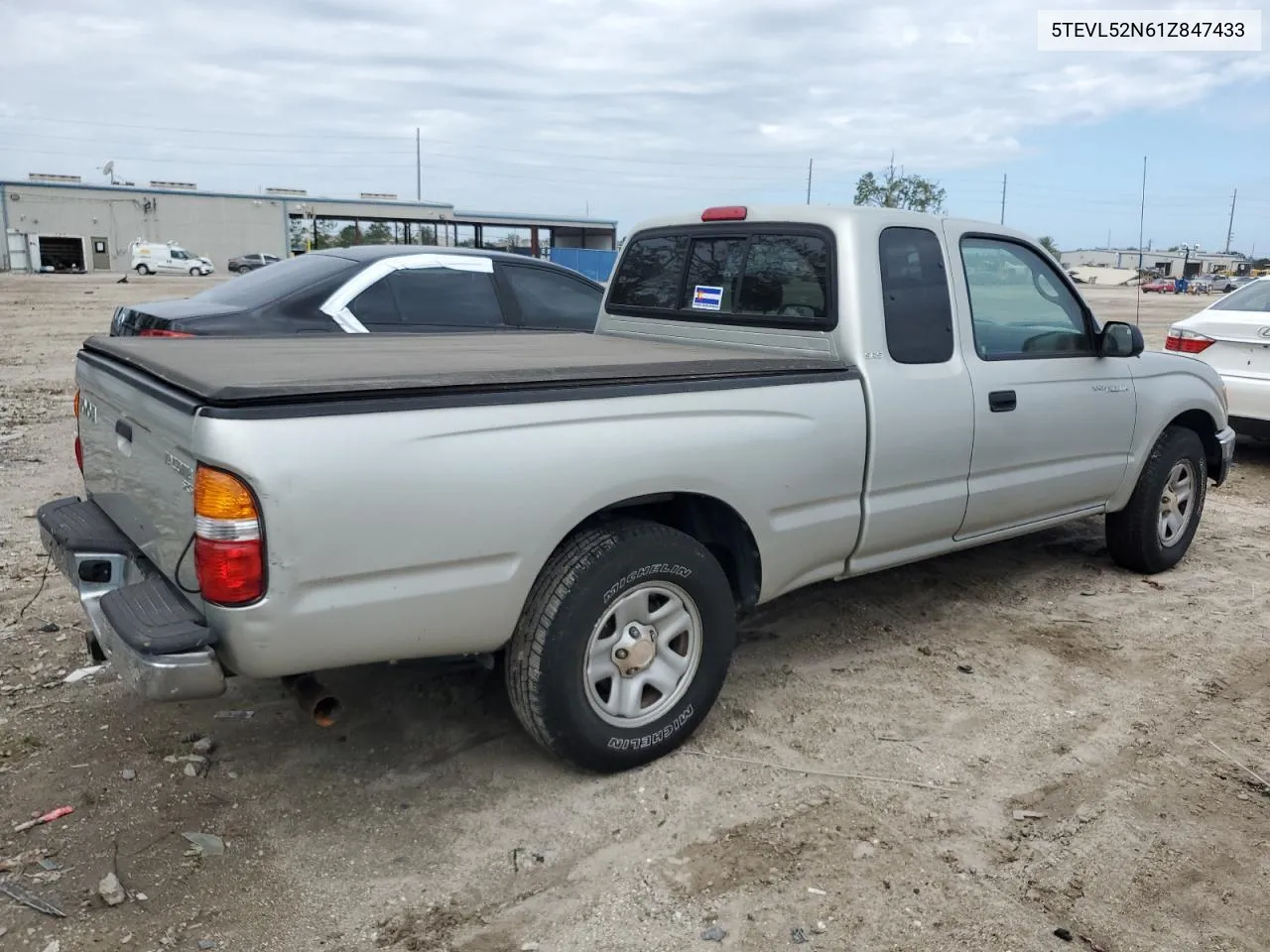 2001 Toyota Tacoma Xtracab VIN: 5TEVL52N61Z847433 Lot: 75311904