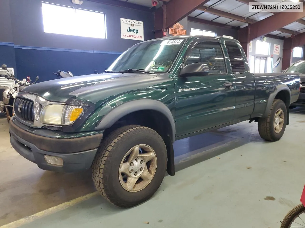 2001 Toyota Tacoma Xtracab VIN: 5TEWN72N11Z835250 Lot: 80610624