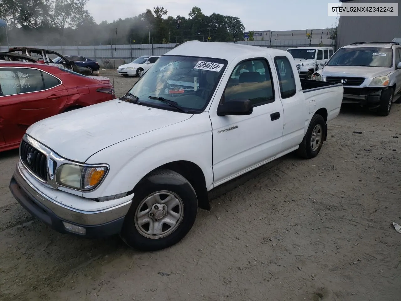 2004 Toyota Tacoma Xtracab VIN: 5TEVL52NX4Z342242 Lot: 69646254