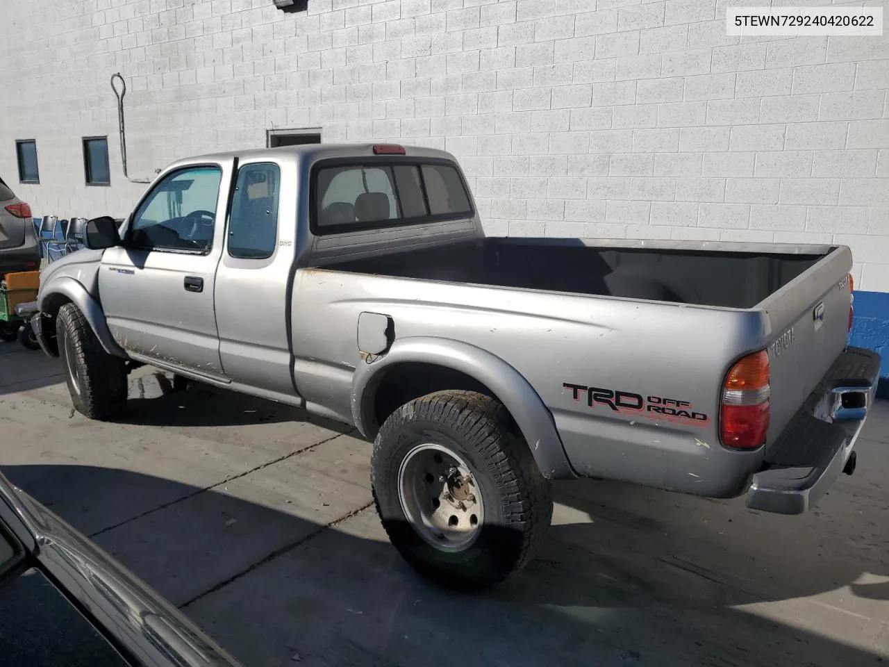 2004 Toyota Tacoma VIN: 5TEWN729240420622 Lot: 73034954