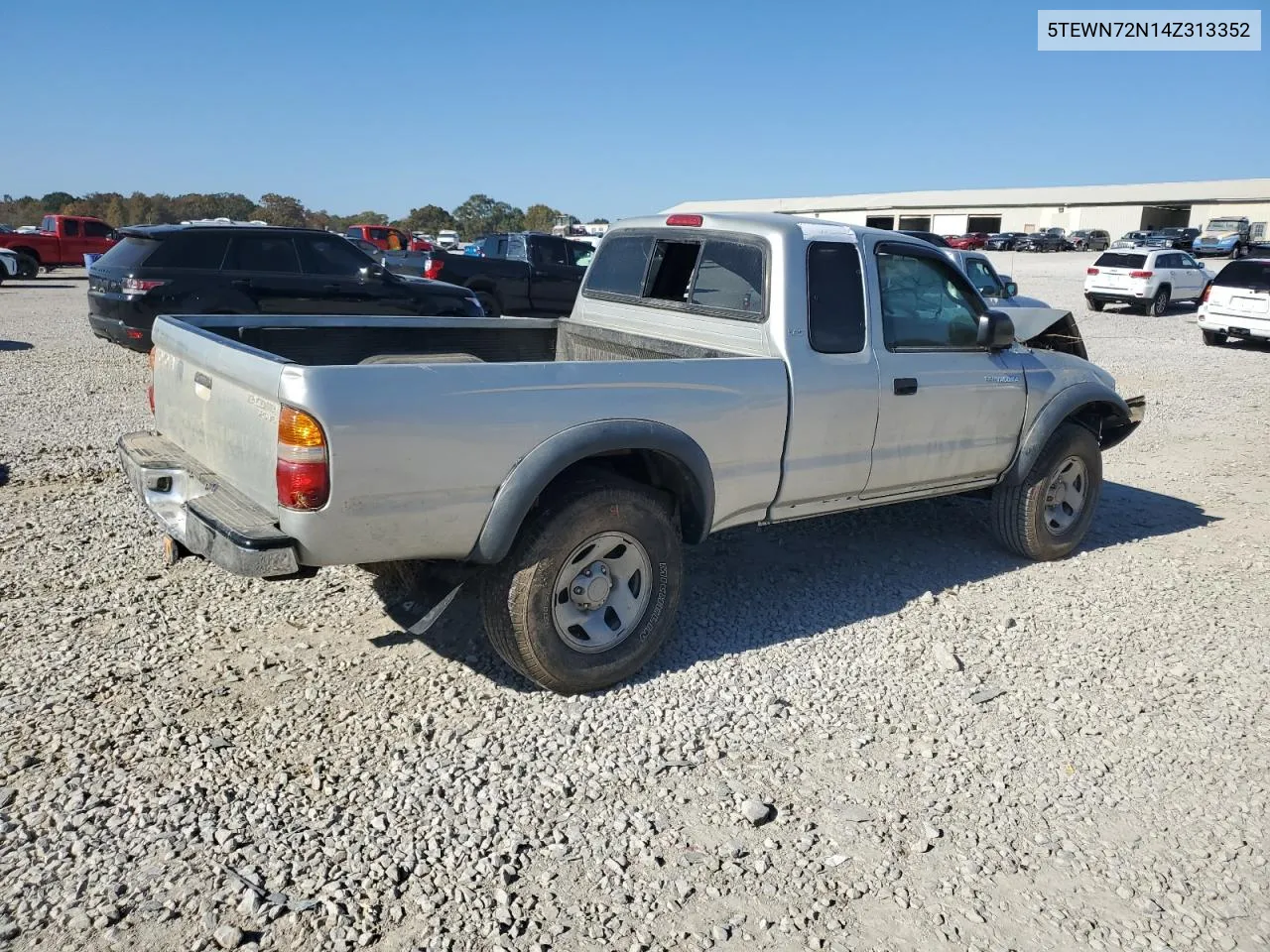 2004 Toyota Tacoma Xtracab VIN: 5TEWN72N14Z313352 Lot: 77343724