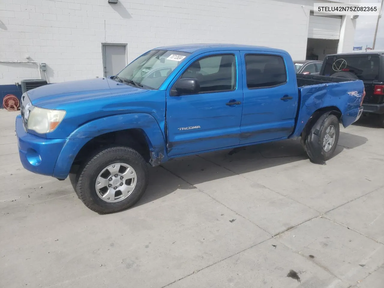 2005 Toyota Tacoma Double Cab VIN: 5TELU42N75Z082365 Lot: 70712834